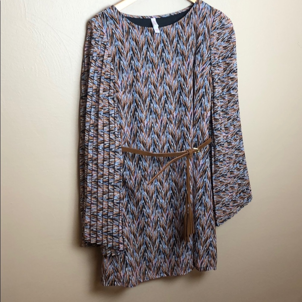 Xhilaration Flowy Printed Mini Dress